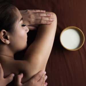 Milch- & Honigmassage